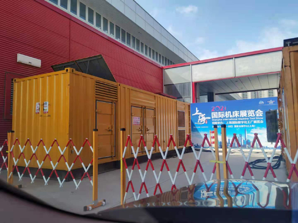 潮安发电车出租-发电机无电压或电压太低怎么办？