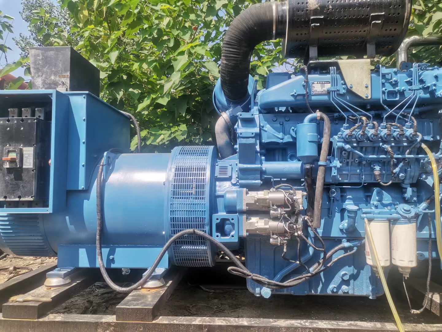 潮安详细说明降低 800kW 柴油发电机输出电流波动的方法