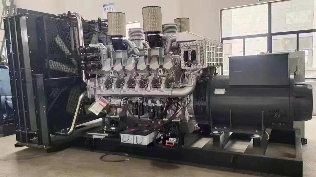 潮安800KW柴油发电机组可以带动多少kw的设备？